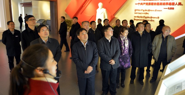 市委中心组成员到孔繁森同志纪念馆接受教育