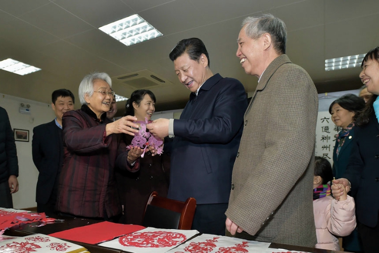 习近平的百姓情怀