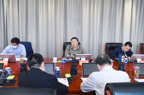 马富国在市疫情防控研判会议上强调 筑牢“三道防线” 盯紧能力建设 牢牢掌握疫情防控工作主动权 郭浩参加