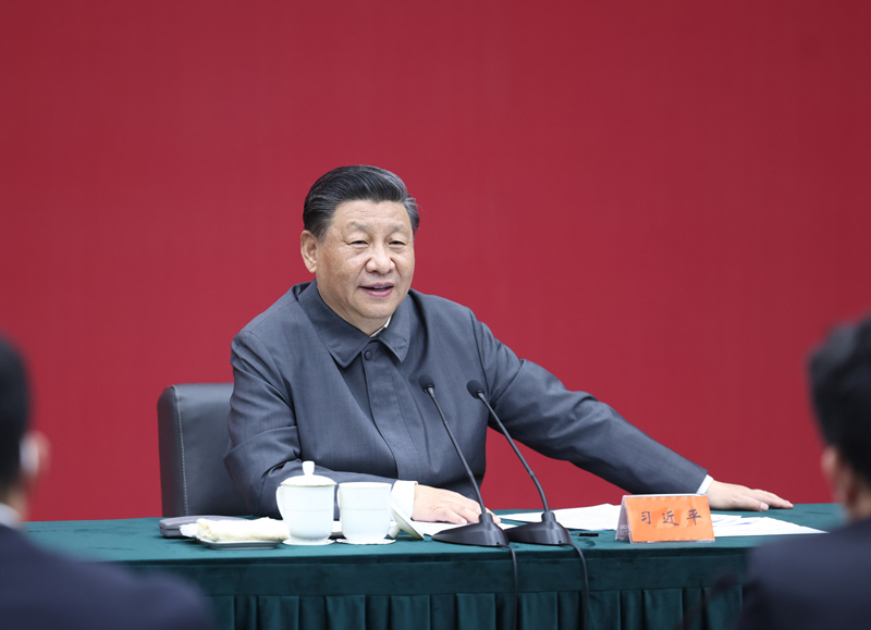 习近平在中国人民大学考察时强调：坚持党的领导传承红色基因扎根中国大地 <br>走出一条建设中国特色世界一流大学新路